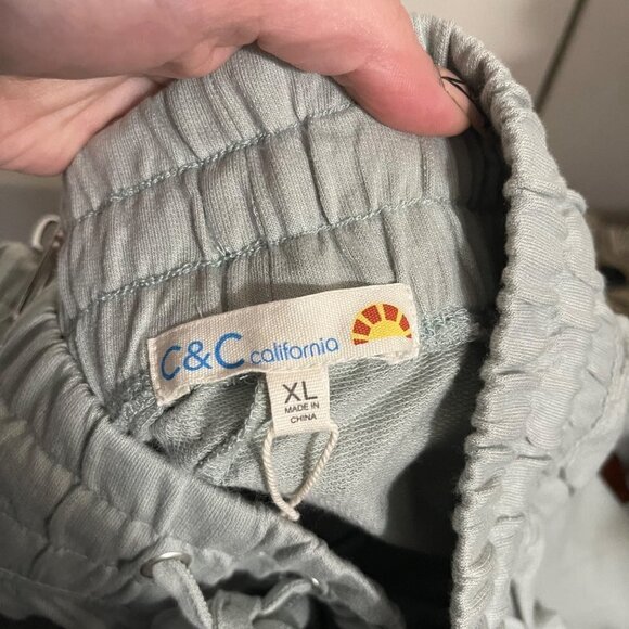 C&C California Womens NWT Green Puritan Grey Paloma French Terry Shorts XL - Picture 3 of 11